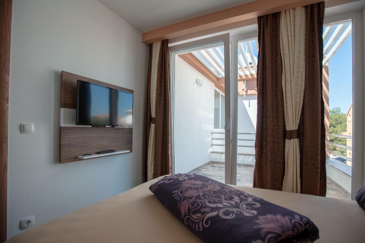 Vila Tatjana Vodice Kültér fotó