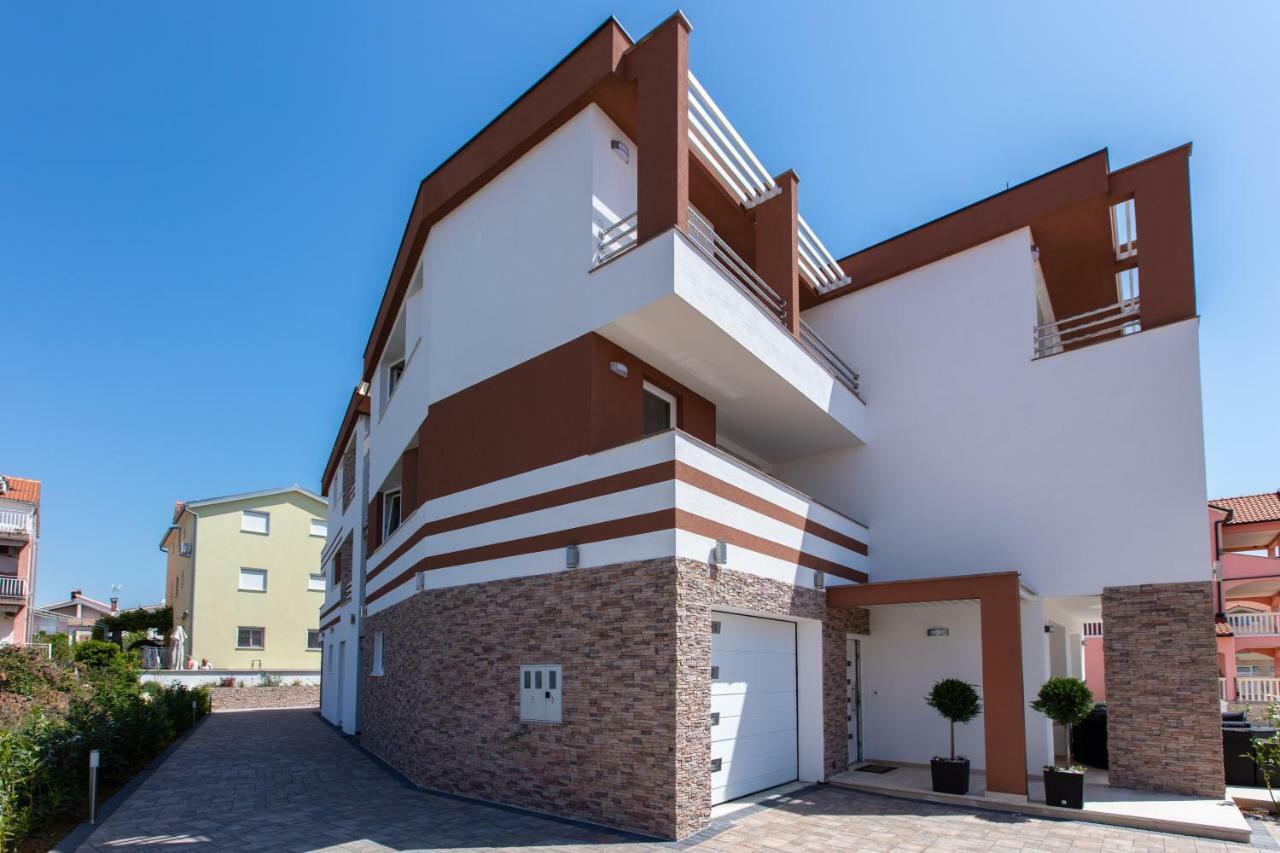 Vila Tatjana Vodice Kültér fotó