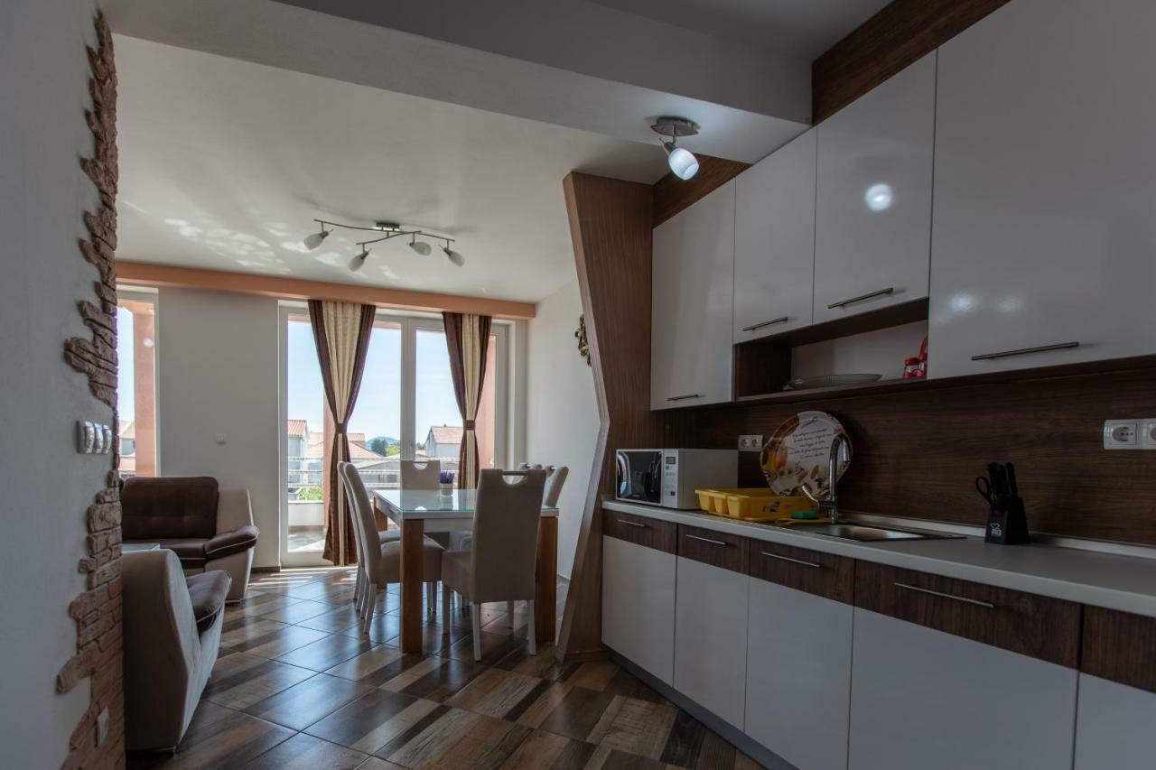 Vila Tatjana Vodice Kültér fotó