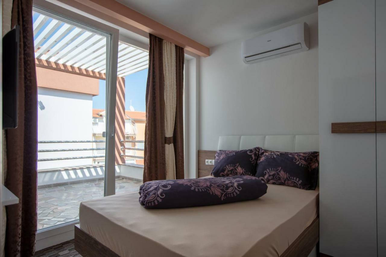 Vila Tatjana Vodice Kültér fotó
